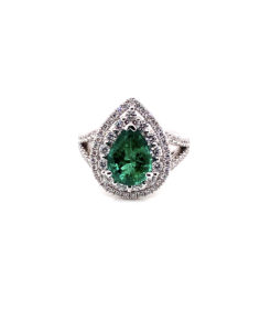 18kt White Gold Emerald Diamond Ring