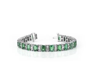 14KT White Gold Emerald Bracelet