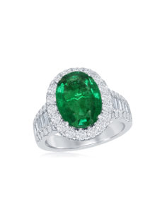 18KT White Gold Emerald Diamond Ring